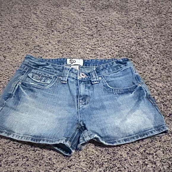 👖 SO Size 5/27 High Rise - Picture 1 of 3